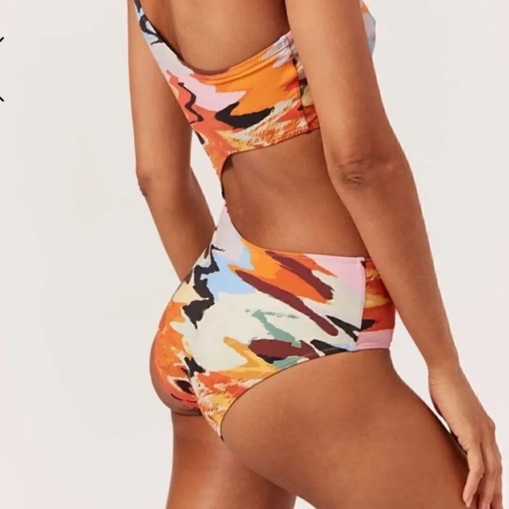 SOLID AND STRIPED- THE CLAUDIA DISTORTIA - Picture 7 of 12